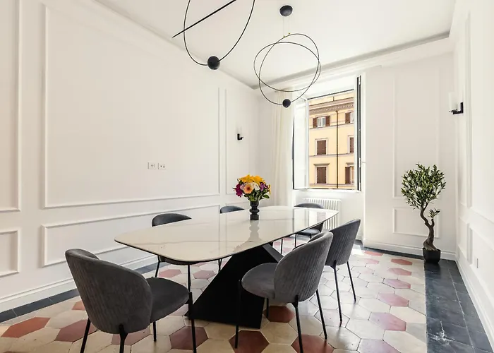 At 203 - New And Spacious Designer Near The Vatican Appartement *