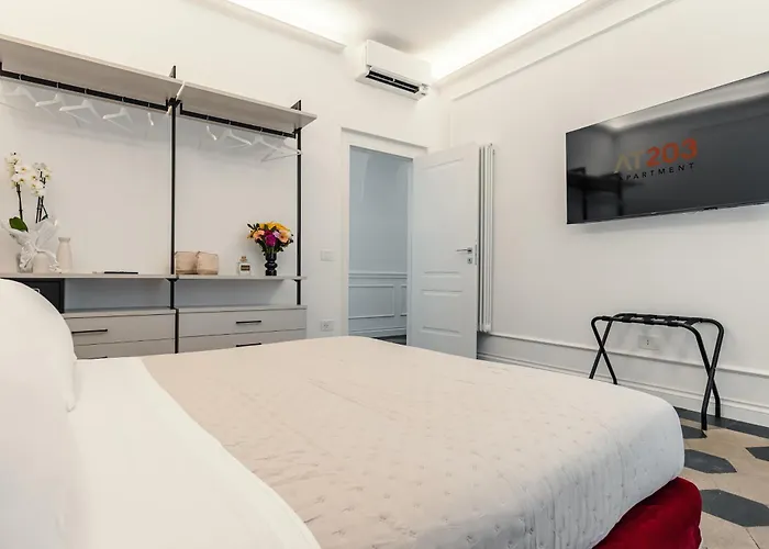 At 203 - New And Spacious Designer Near The Vatican Appartement *