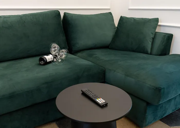 At 203 - New And Spacious Designer Near The Vatican